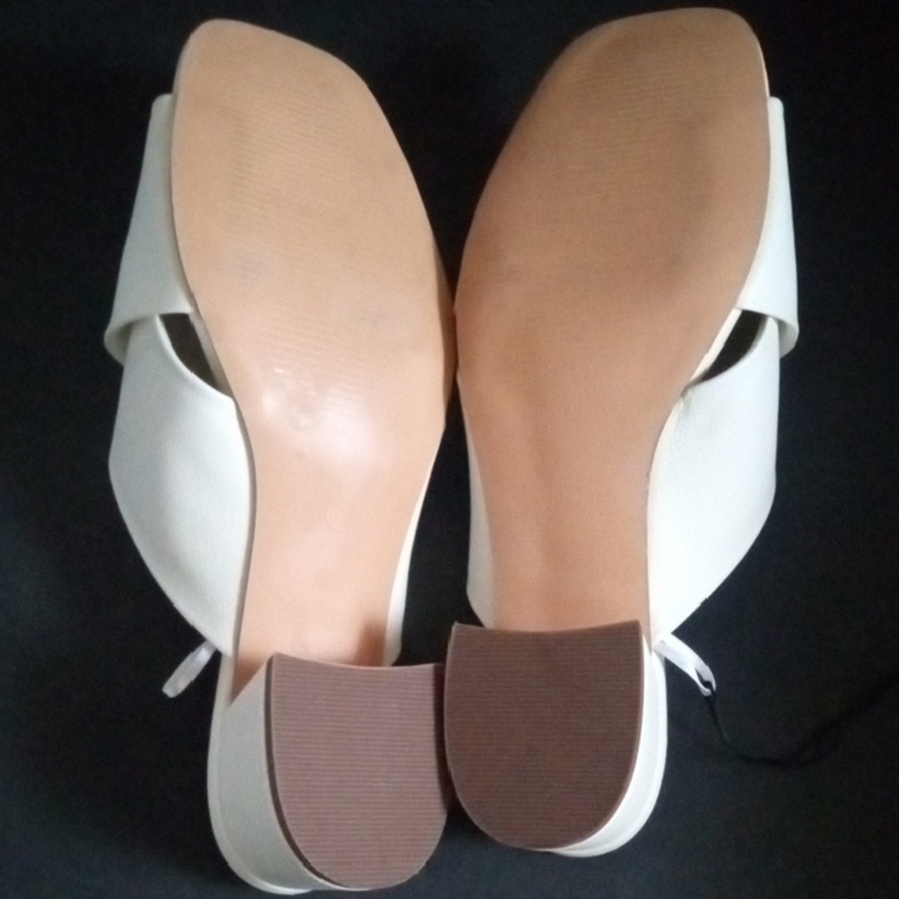 Rachel Zoe Cream White Cross Strap Block Heel Mules 8.5M - Picture 5 of 10
